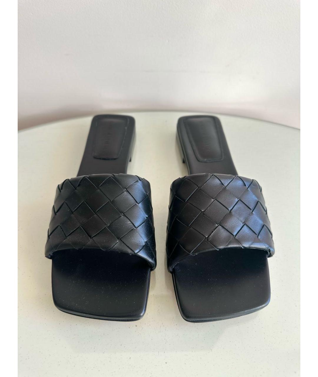 BOTTEGA VENETA Черные кожаные шлепанцы, фото 4