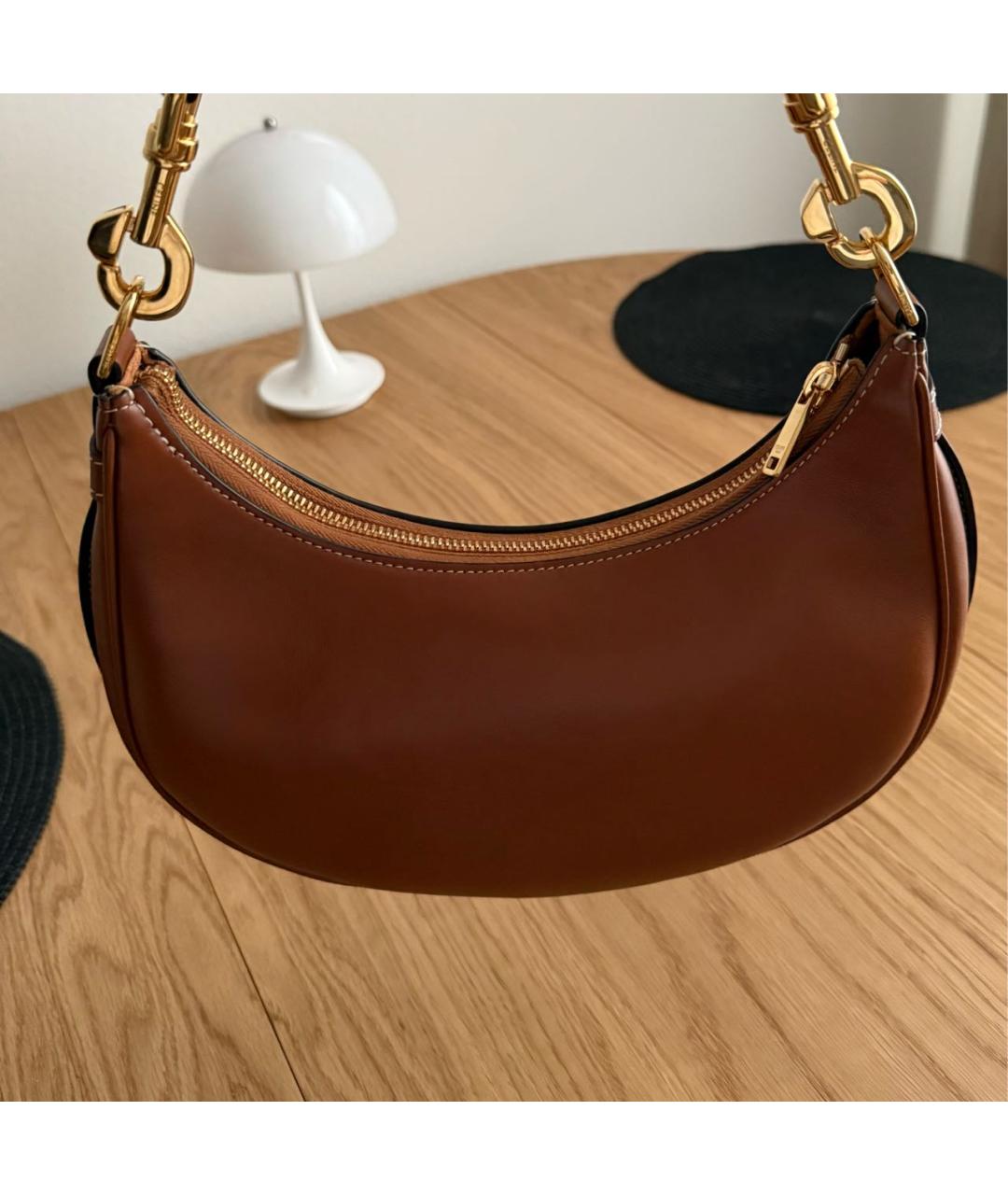 CELINE Коричневая кожаная сумка с короткими ручками, фото 3