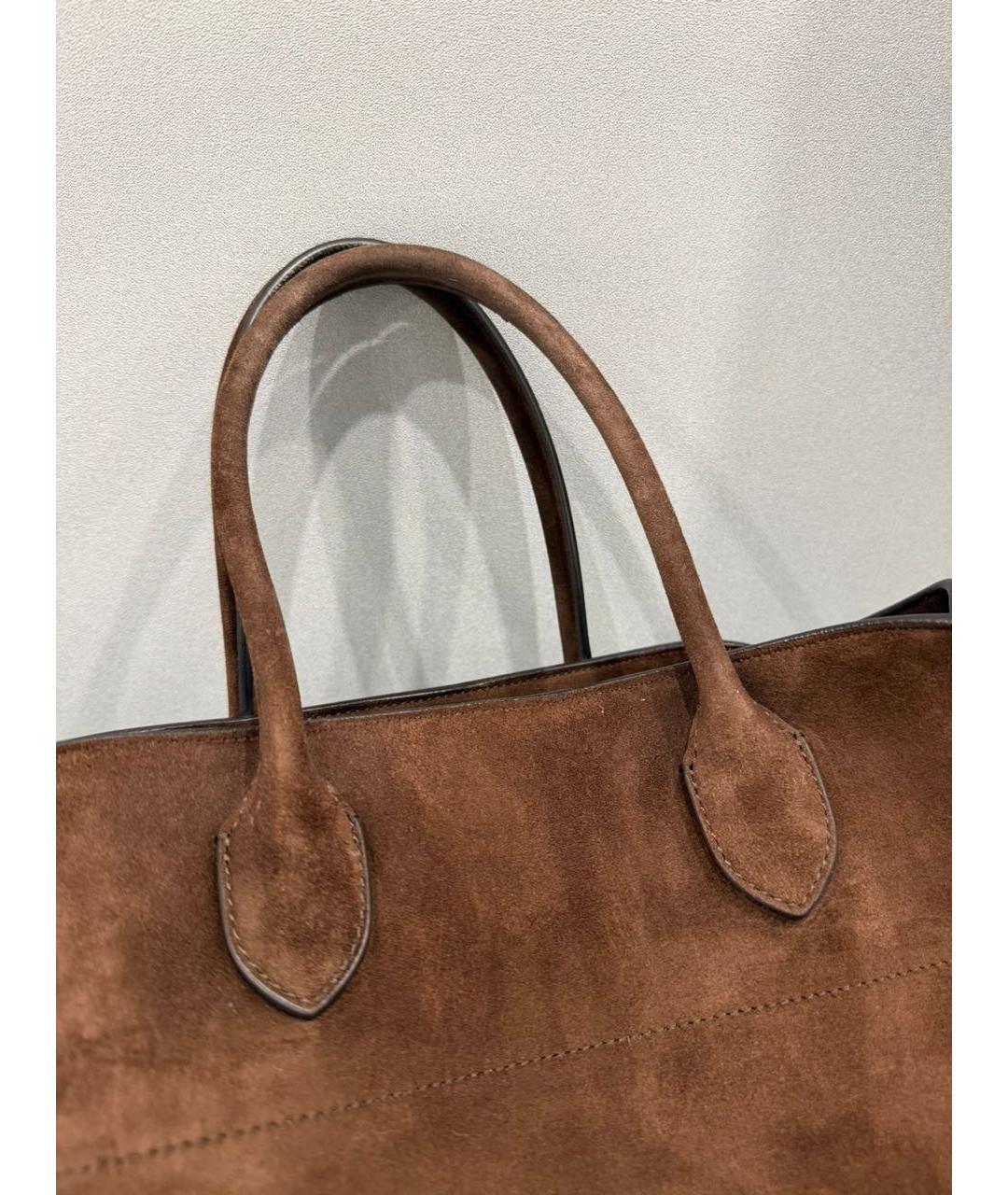 THE ROW Коричневая замшевая сумка тоут, фото 3