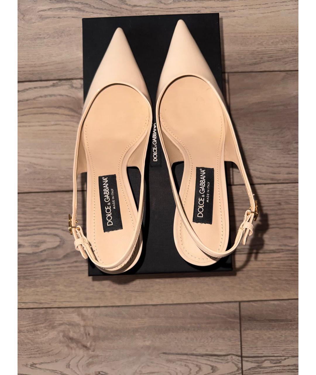 DOLCE&GABBANA Бежевые босоножки из лакированной кожи, фото 3