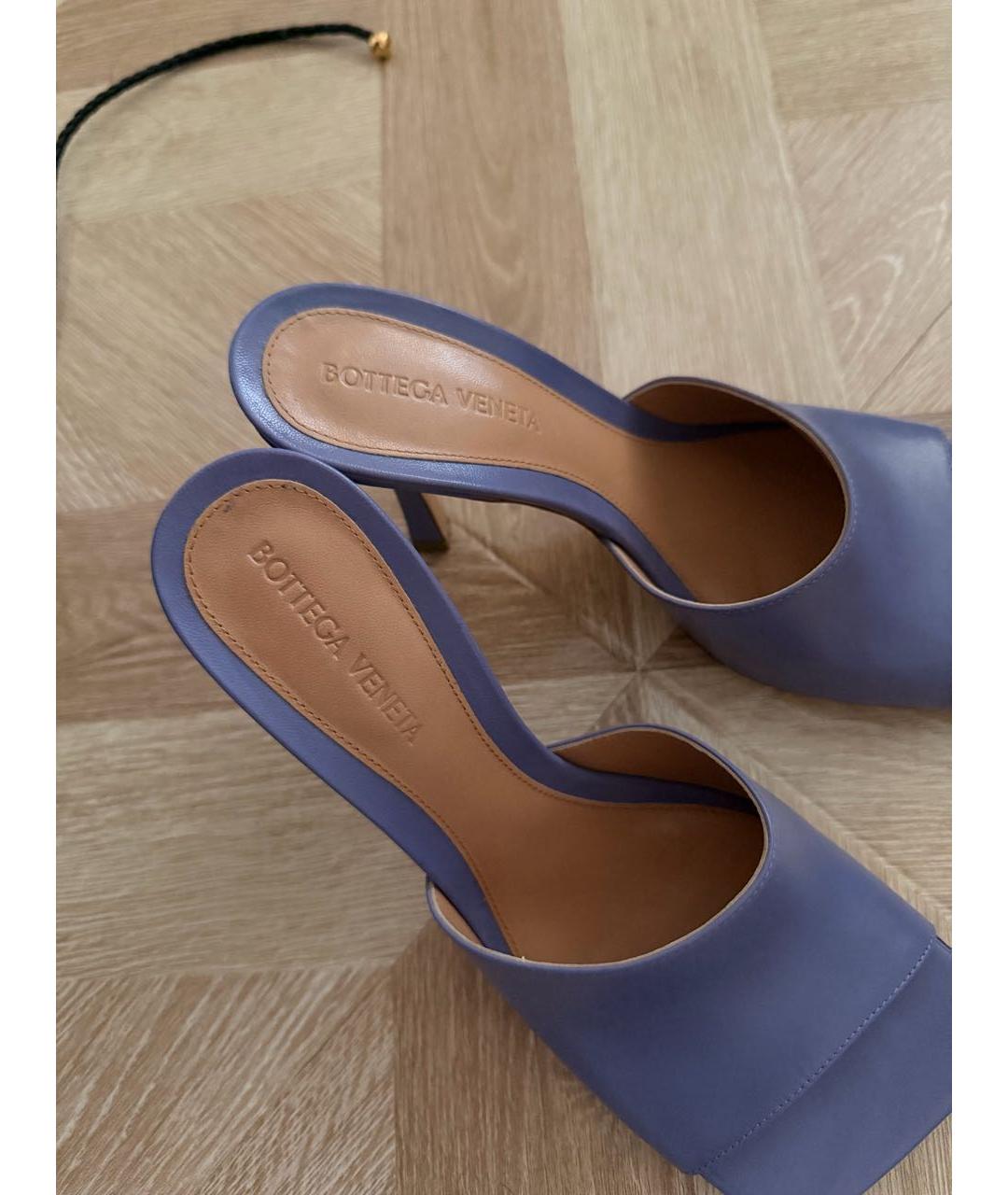 BOTTEGA VENETA Фиолетовые кожаные мюли, фото 5