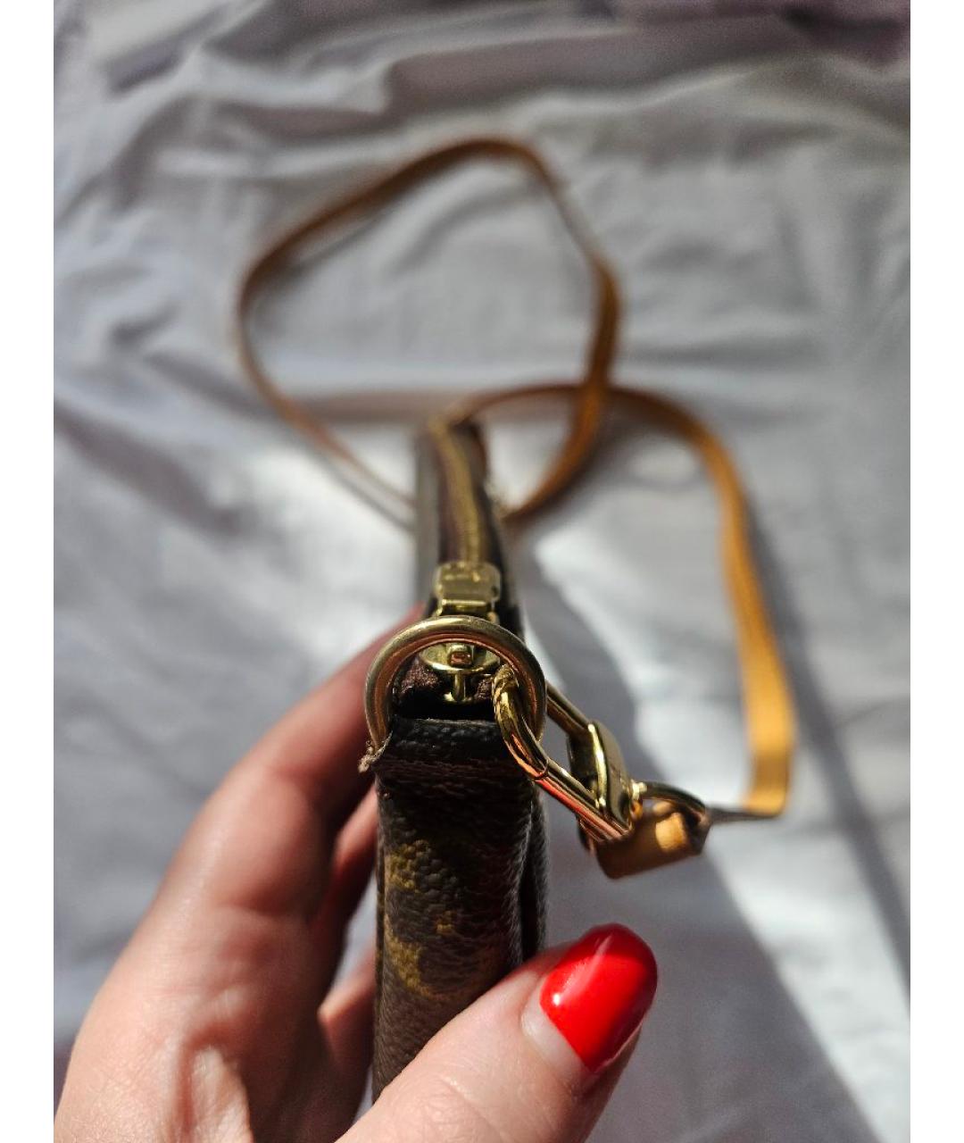 LOUIS VUITTON Коричневая кожаная сумка через плечо, фото 4