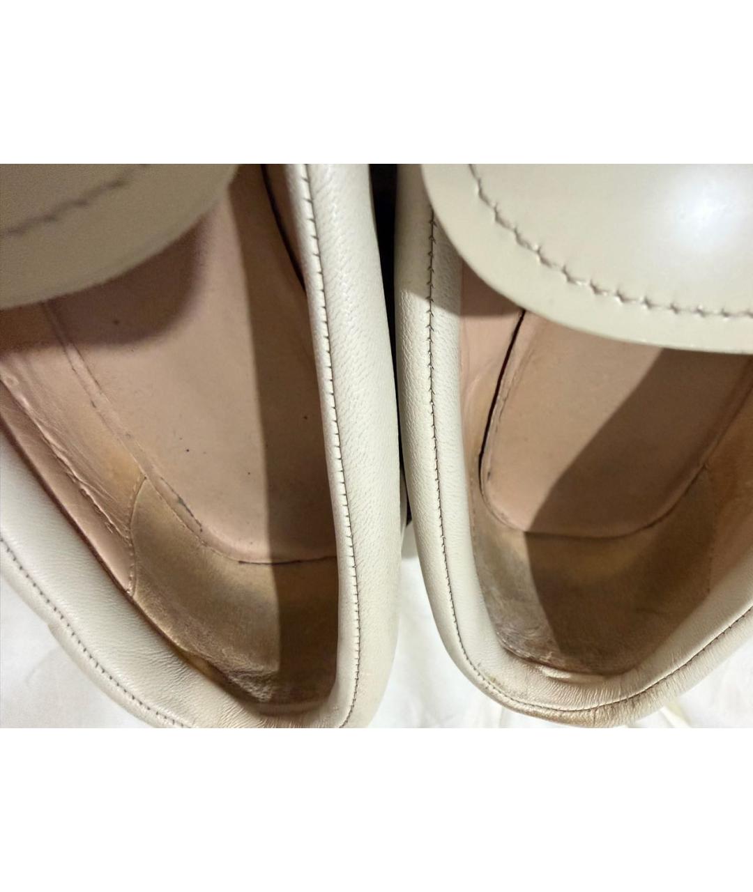 GUCCI Бежевые лоферы из лакированной кожи, фото 3