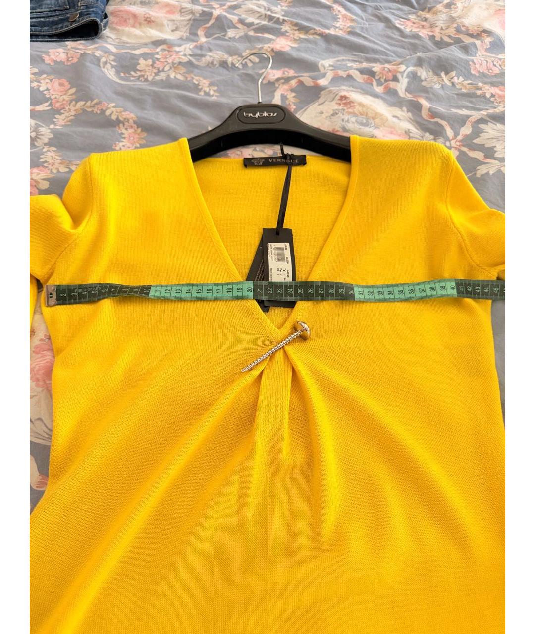 VERSACE Желтое шерстяное платье, фото 6