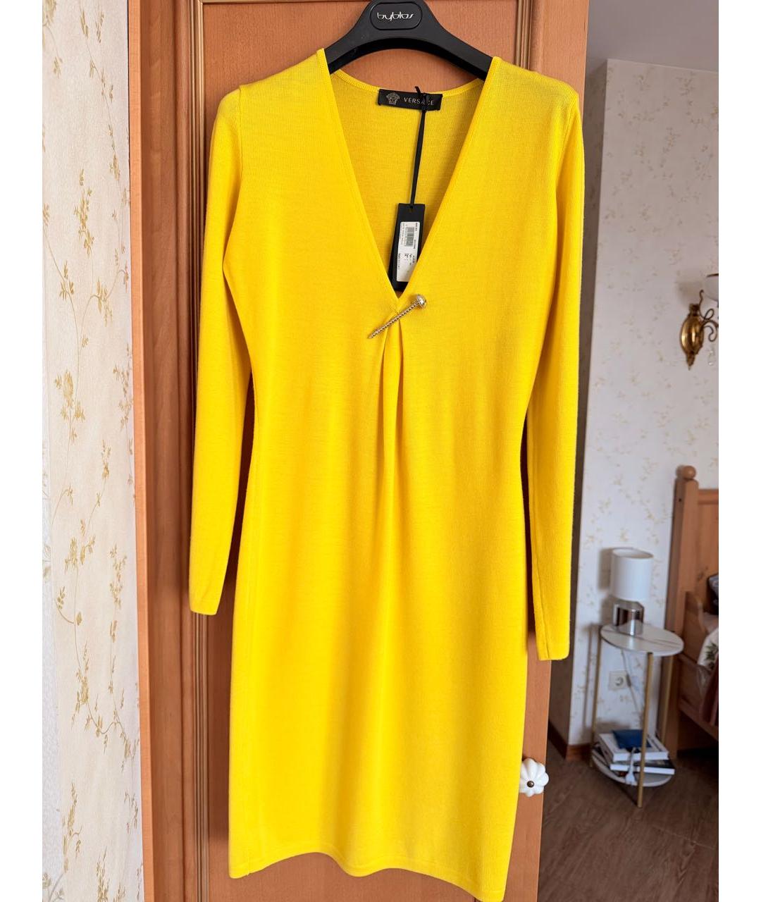 VERSACE Желтое шерстяное платье, фото 9