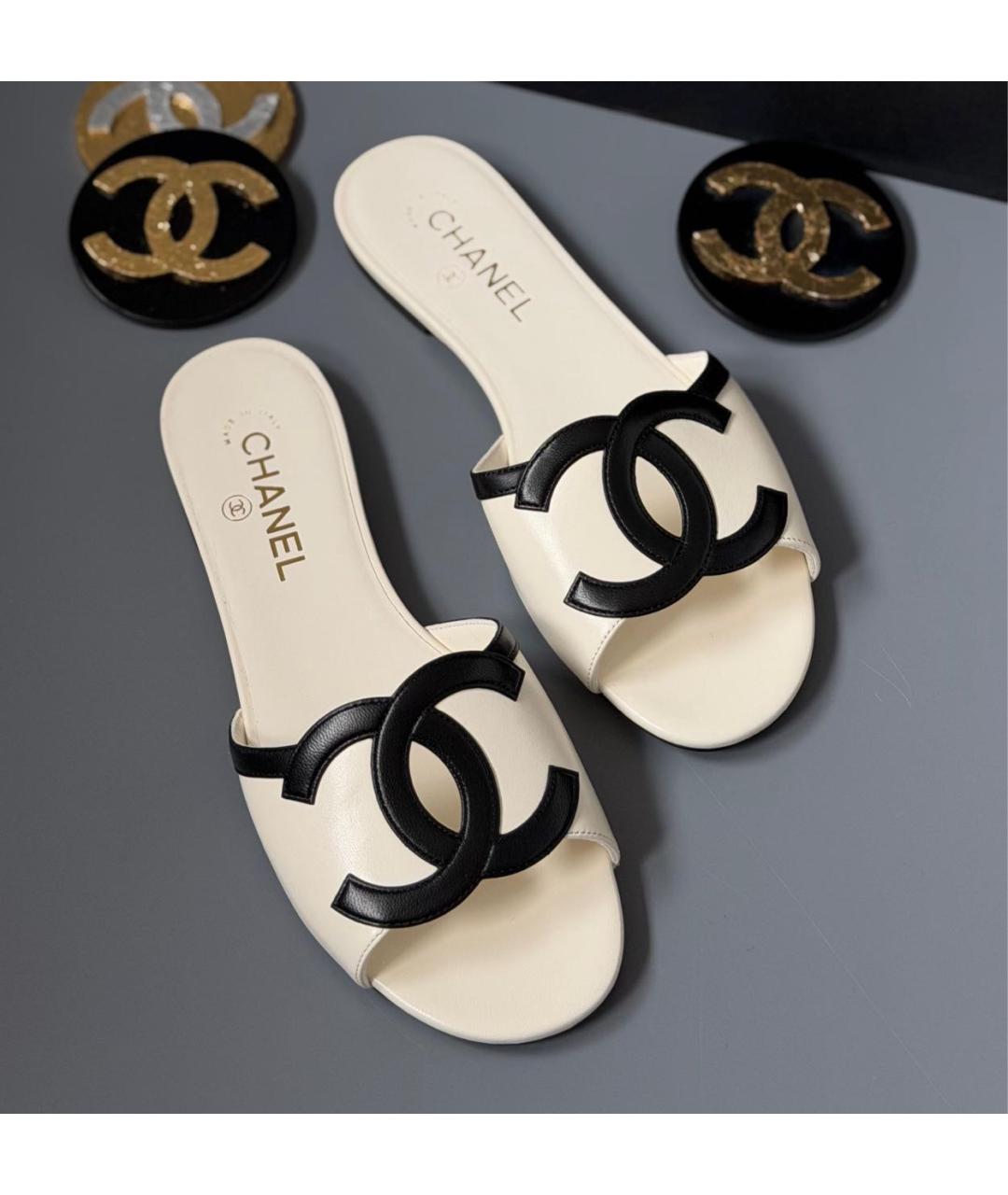 CHANEL Белые кожаные шлепанцы, фото 2