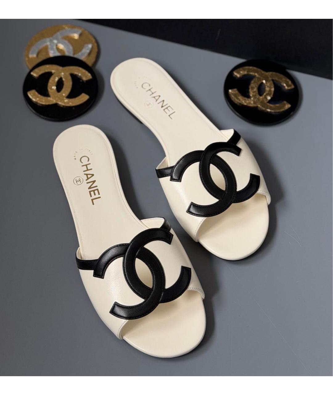 CHANEL Белые кожаные шлепанцы, фото 3