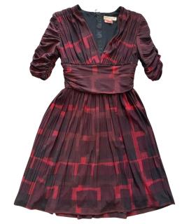 BURBERRY Повседневное платье