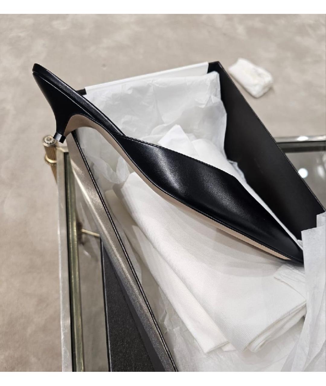 THE ROW Черные кожаные мюли, фото 5