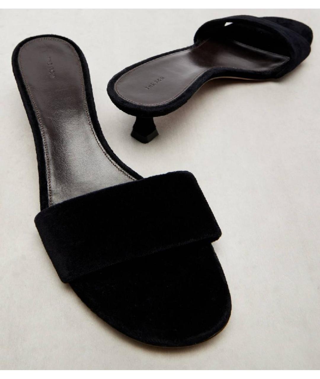 THE ROW Черные замшевые мюли, фото 3