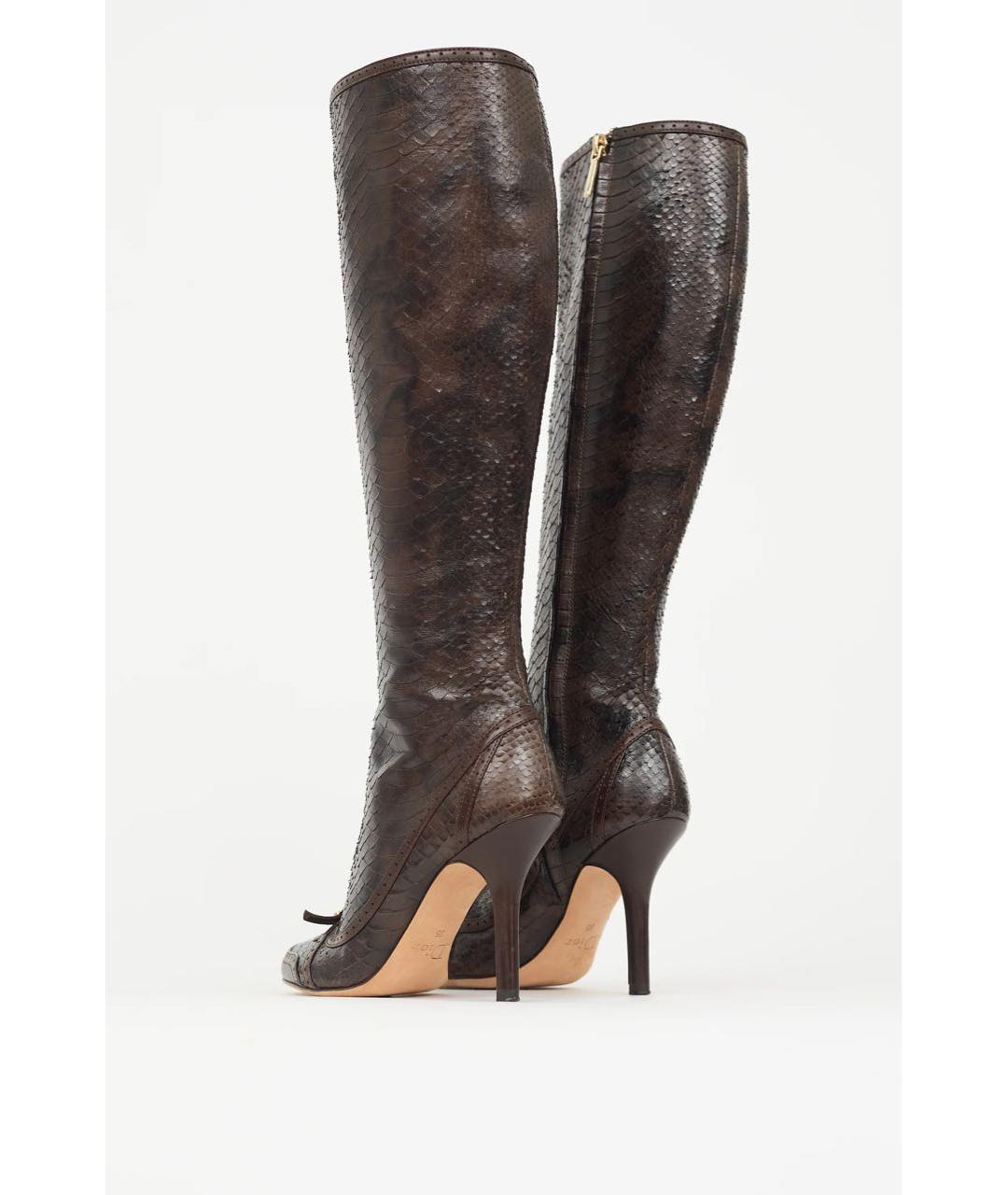 CHRISTIAN DIOR Коричневые сапоги из экзотической кожи, фото 2