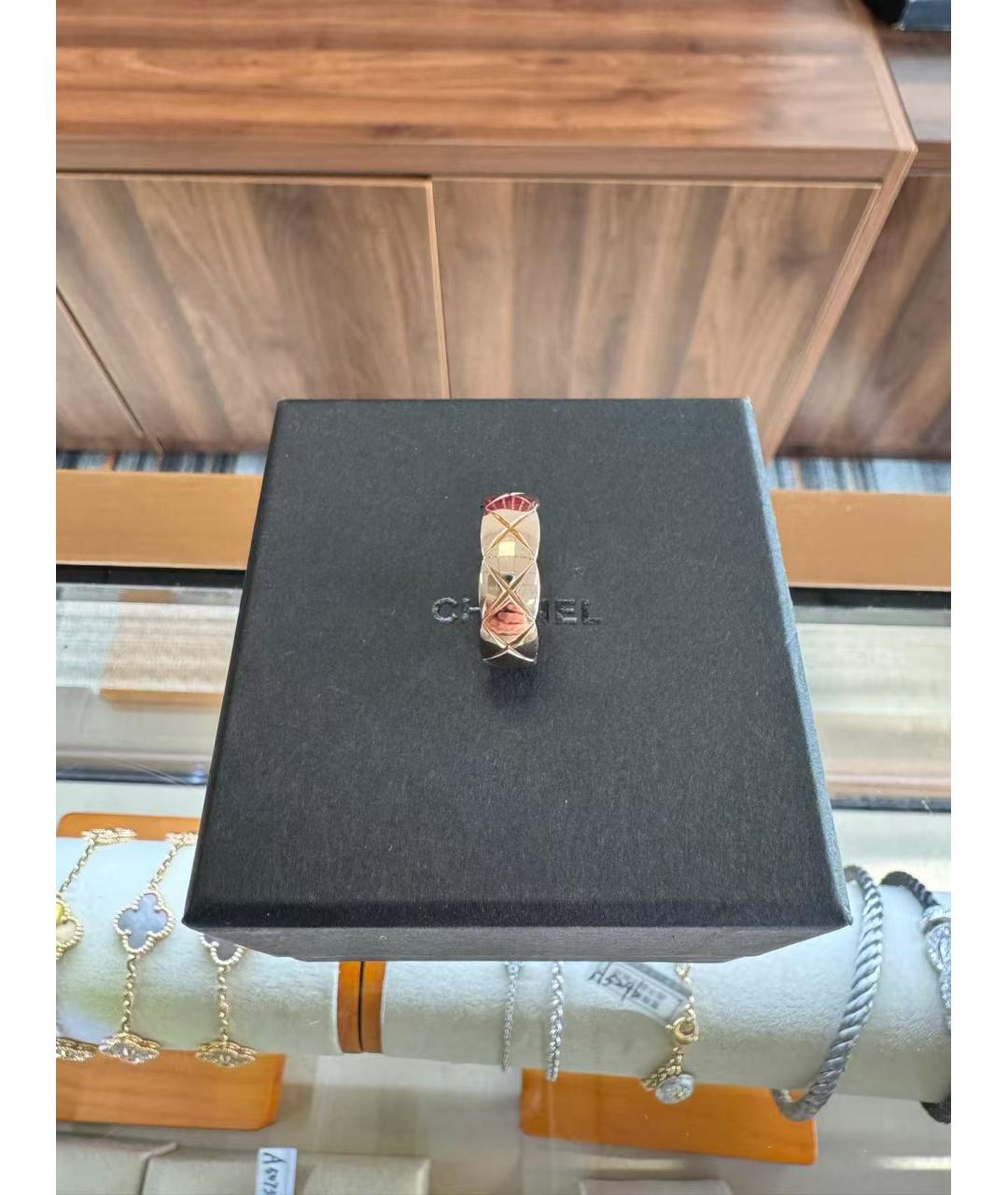 CHANEL Золотое кольцо из розового золота, фото 3