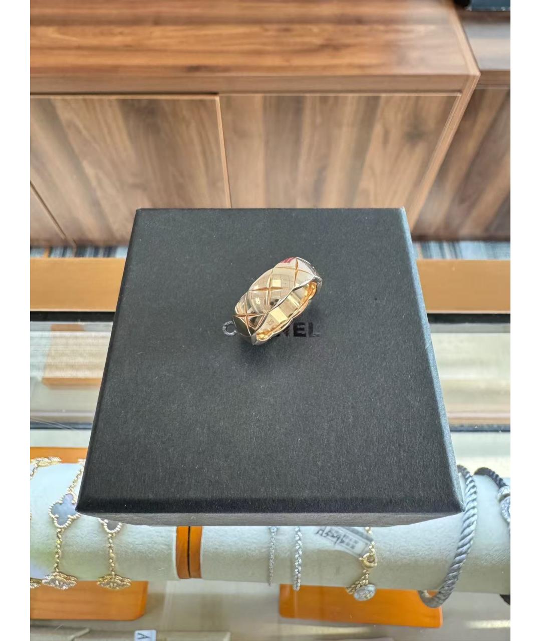 CHANEL Золотое кольцо из розового золота, фото 4