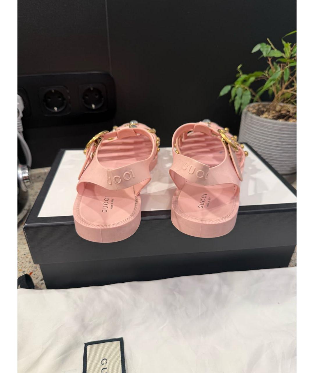 GUCCI Розовые резиновые сандалии, фото 3