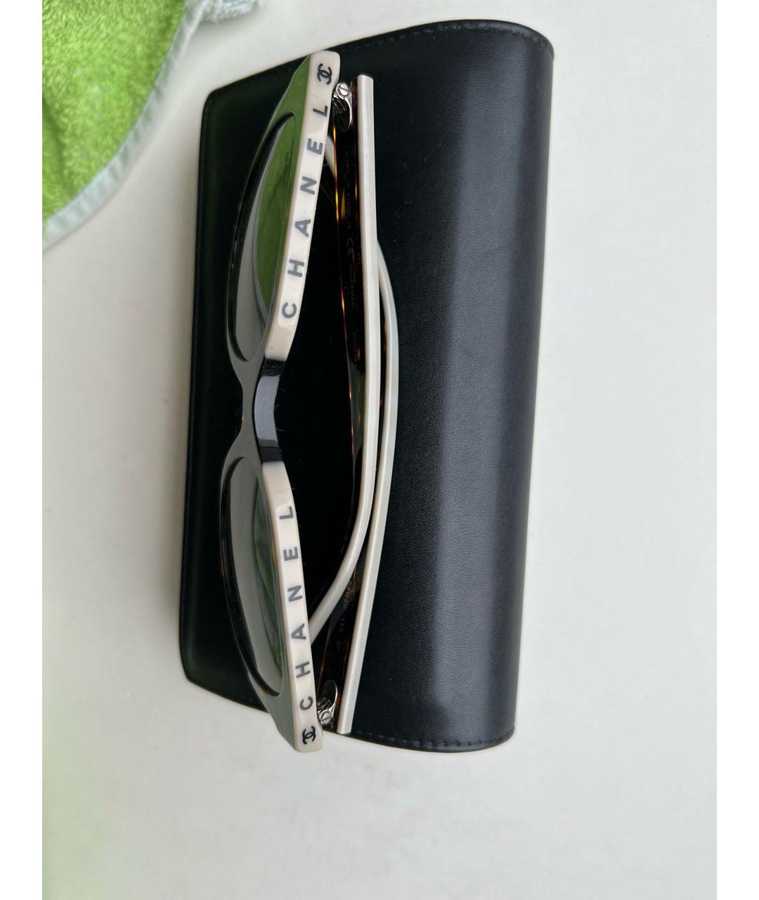 CHANEL Коричневые пластиковые солнцезащитные очки, фото 3