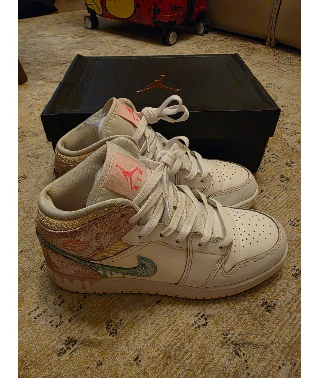 NIKE Белые кожаные кроссовки, фото 5