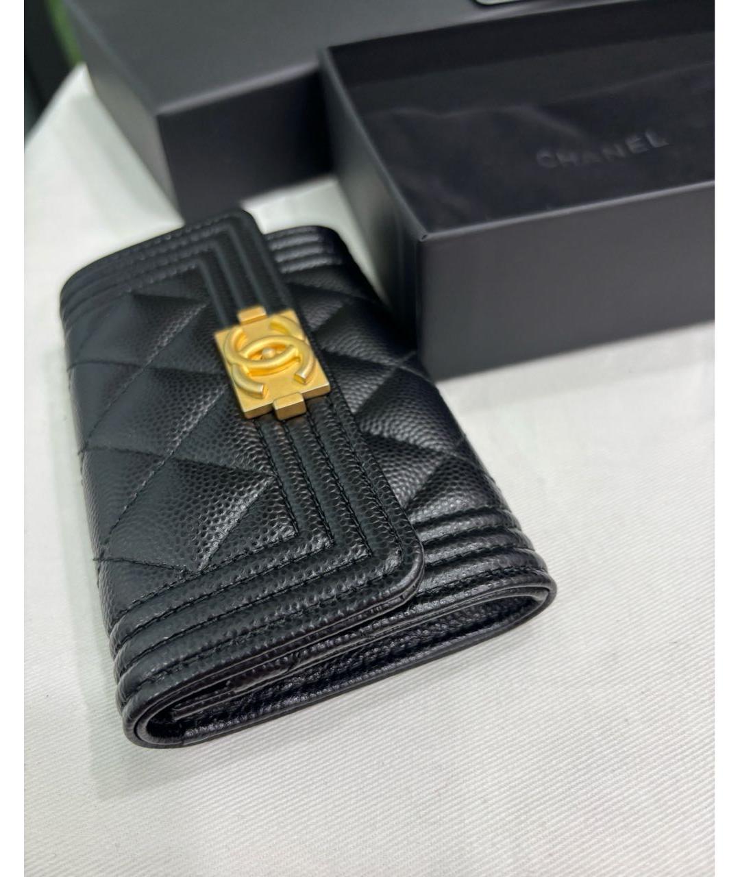 CHANEL Черный кожаный кардхолдер, фото 3