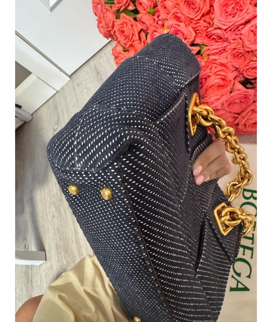 BOTTEGA VENETA Темно-синяя деним сумка с короткими ручками, фото 4