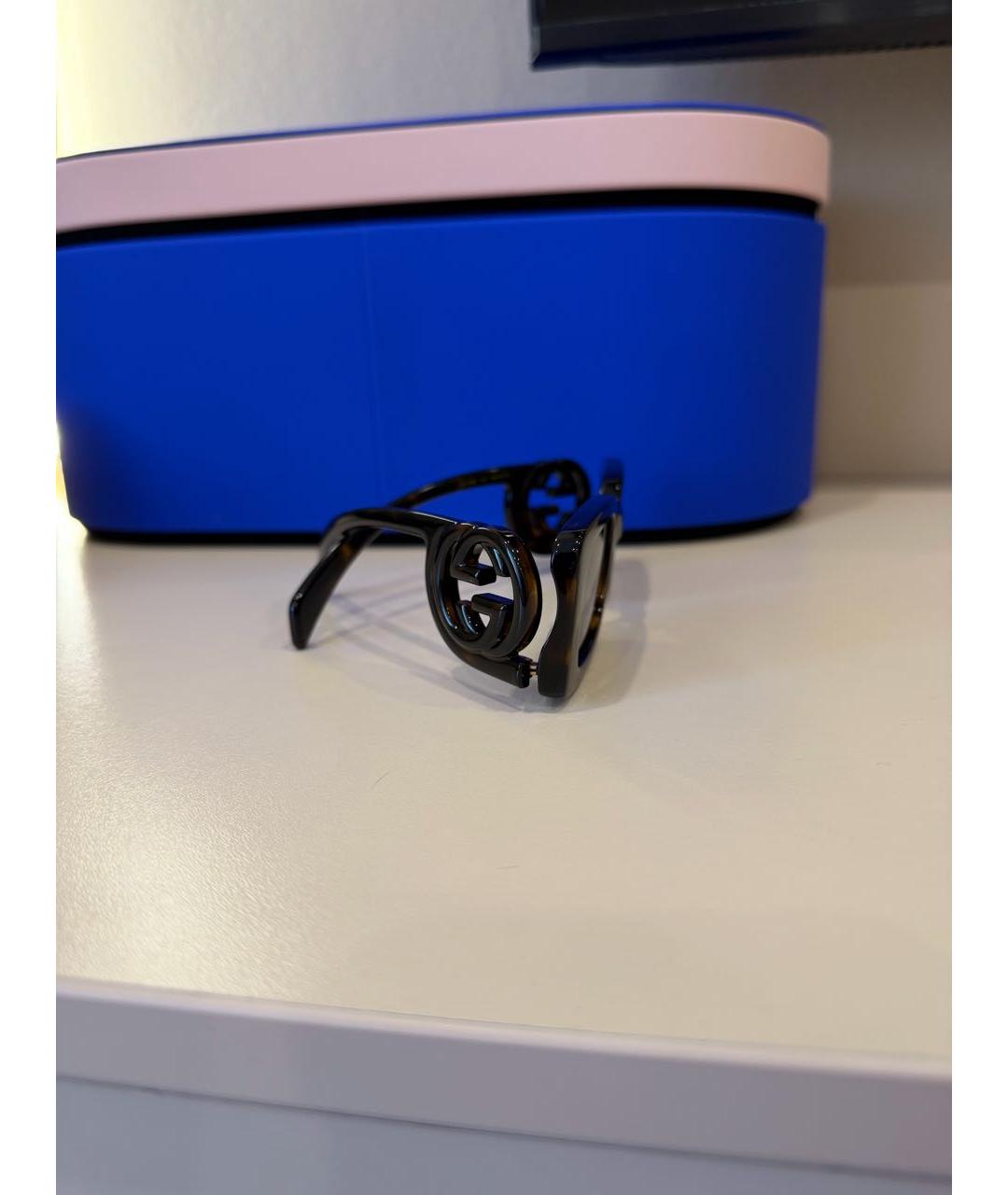 GUCCI Коричневые пластиковые солнцезащитные очки, фото 2