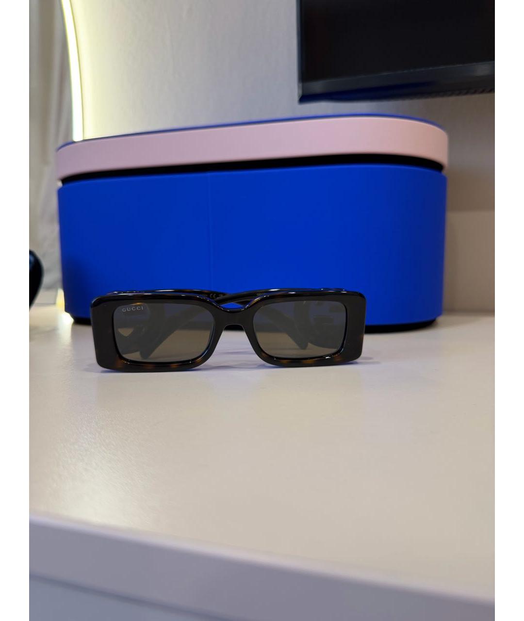 GUCCI Коричневые пластиковые солнцезащитные очки, фото 9