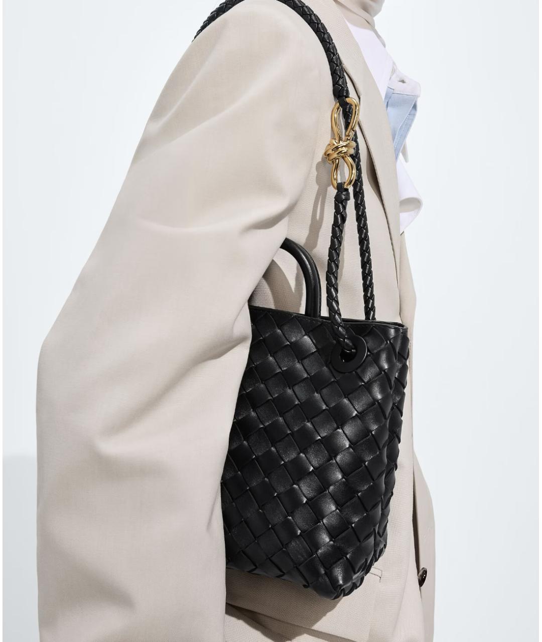 BOTTEGA VENETA Черная кожаная сумка с короткими ручками, фото 7
