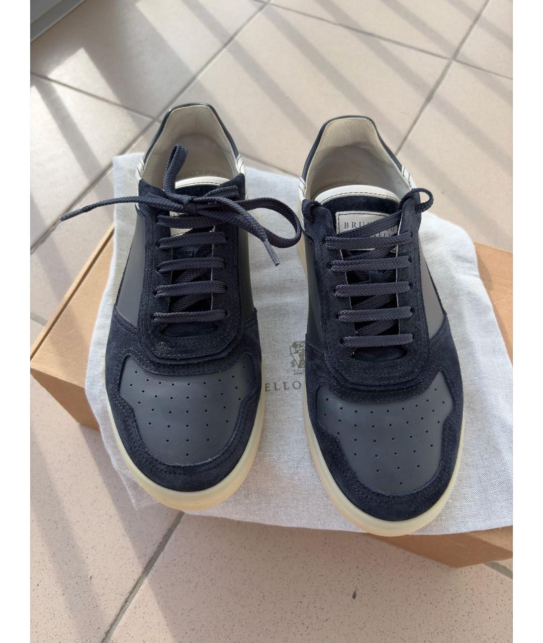 BRUNELLO CUCINELLI Темно-синие замшевые низкие кроссовки / кеды, фото 2