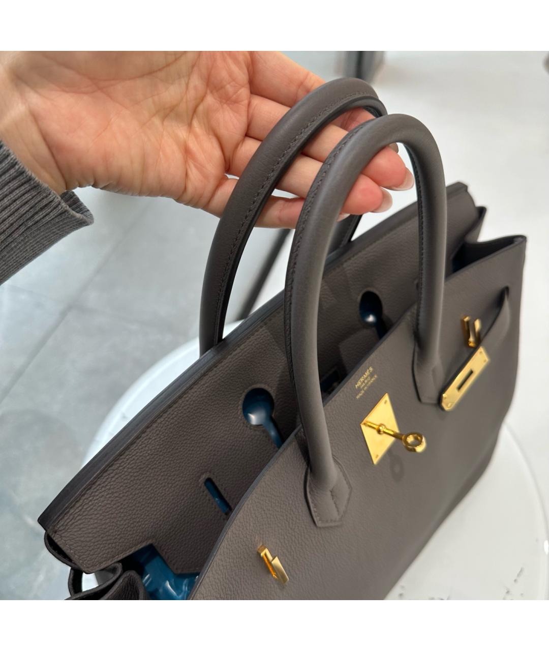 HERMES Серая кожаная сумка с короткими ручками, фото 2