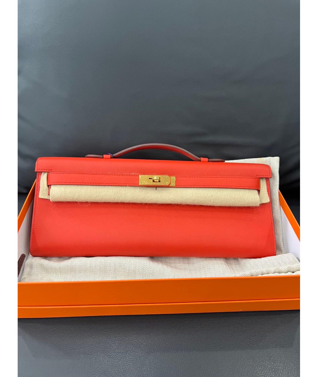 HERMES Красная кожаная сумка с короткими ручками, фото 3