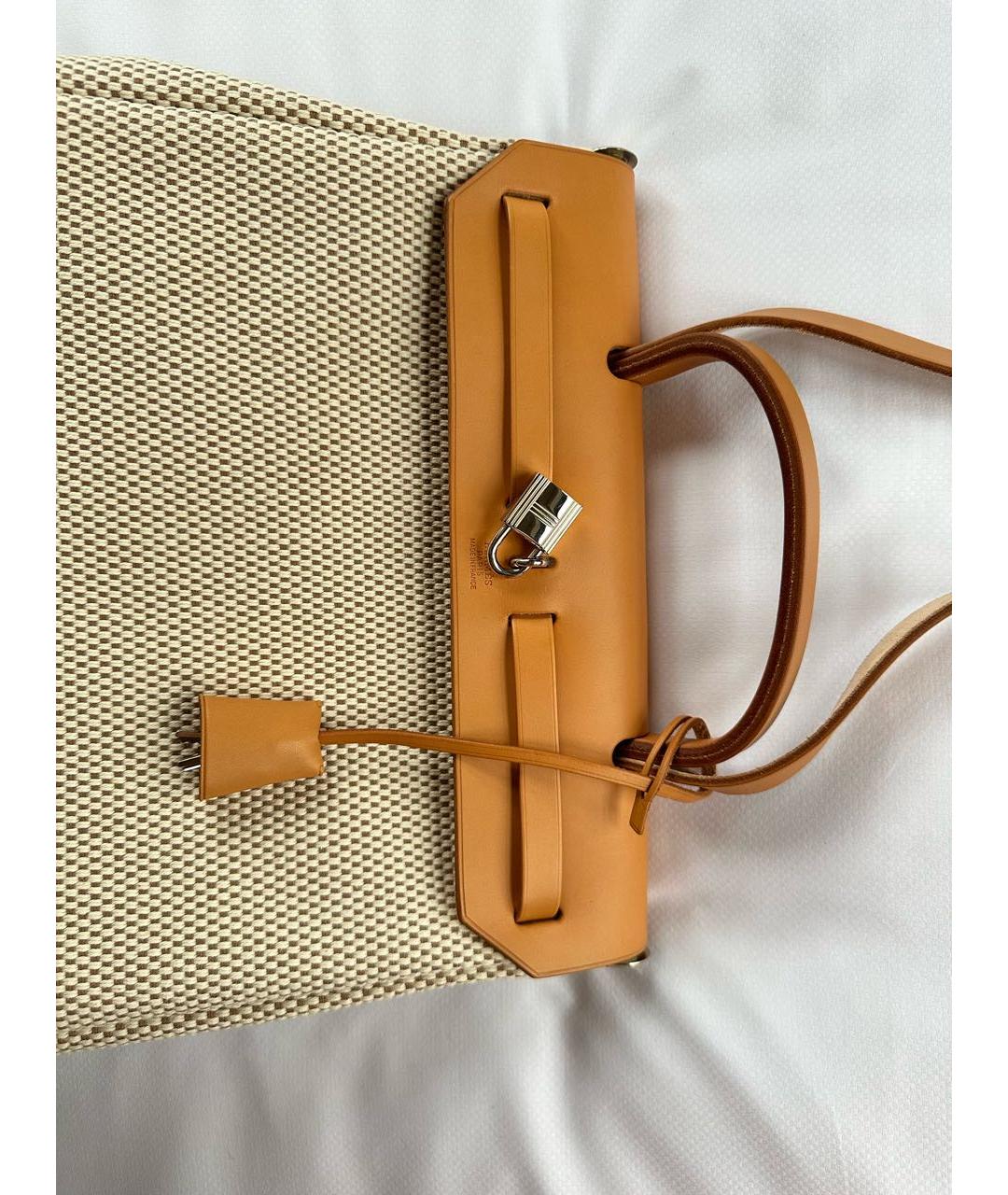 HERMES Бежевая кожаная сумка через плечо, фото 6