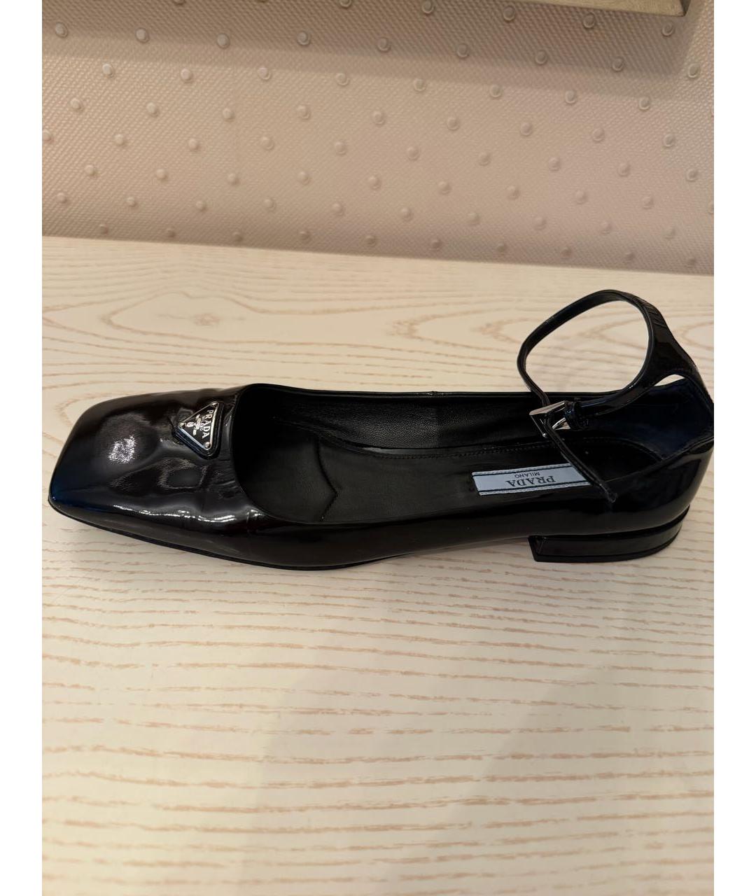 PRADA Черные балетки из лакированной кожи, фото 9