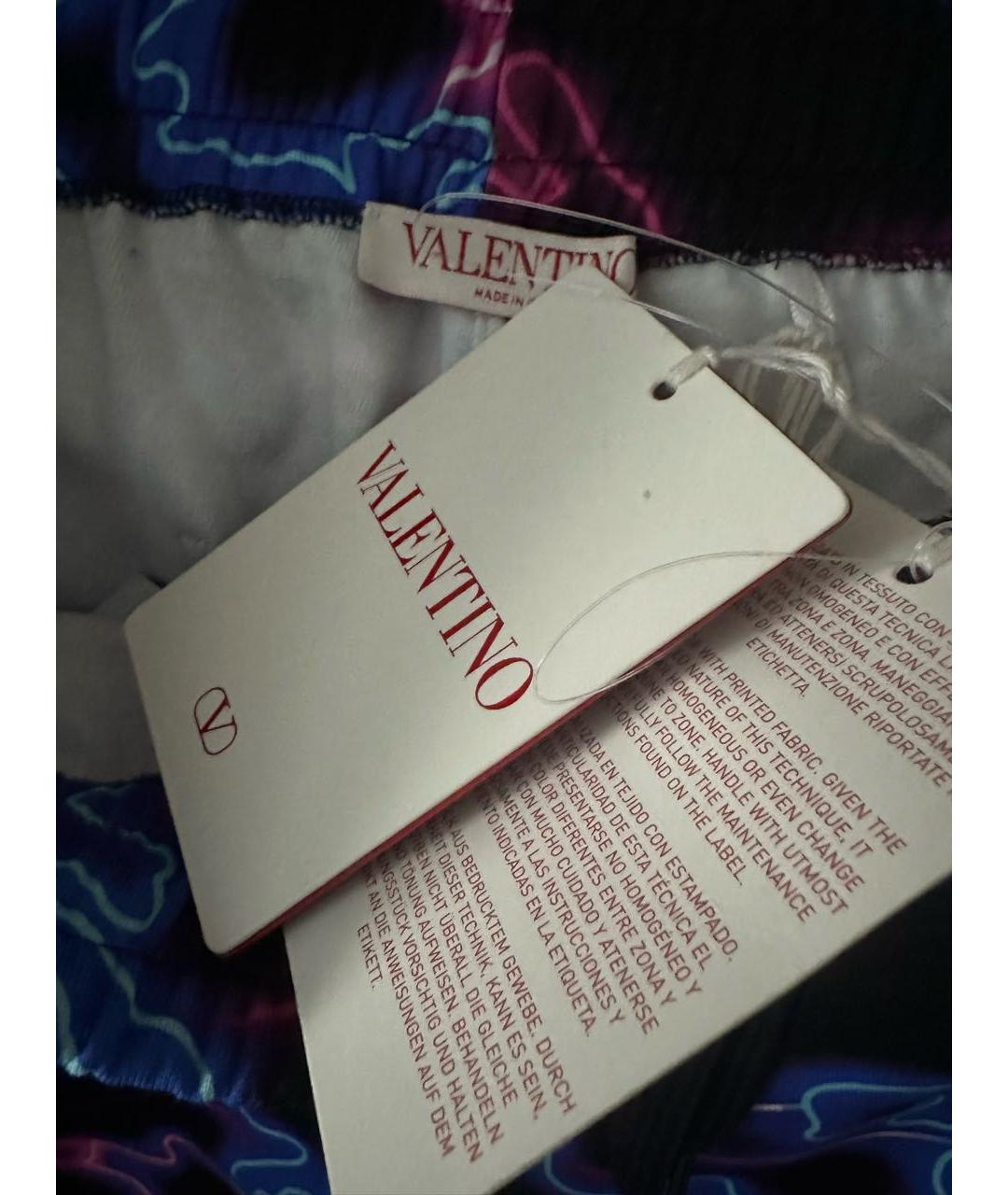 VALENTINO Спортивные брюки и шорты, фото 5
