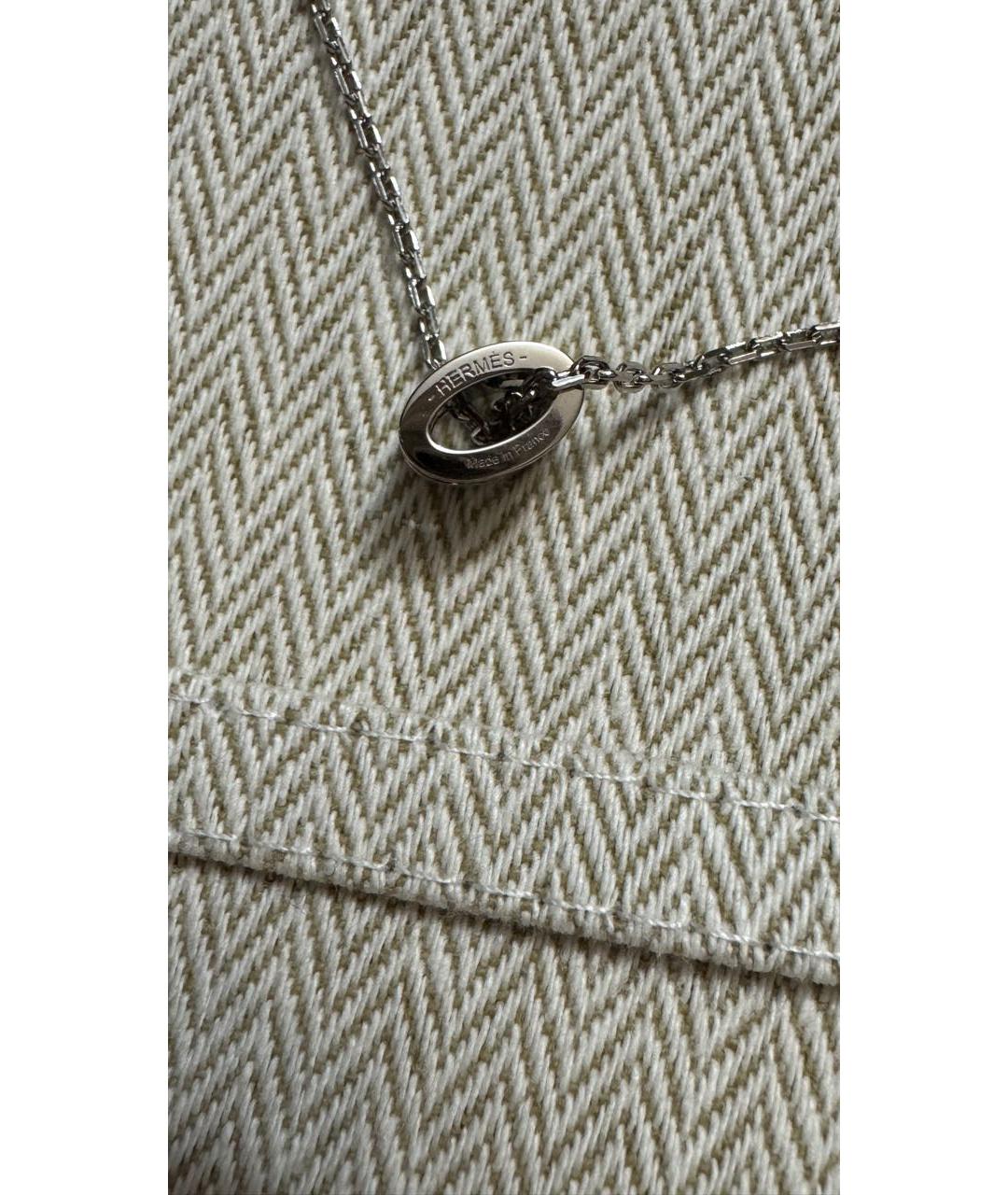 HERMES Белая металлическая подвеска, фото 2