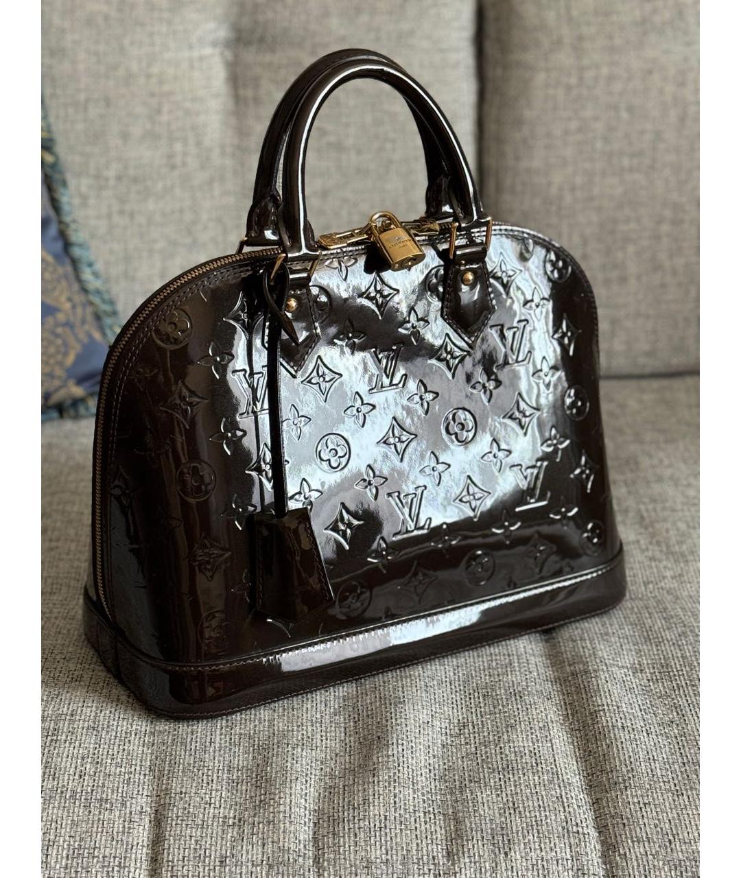 LOUIS VUITTON Коричневая сумка с короткими ручками из лакированной кожи, фото 3