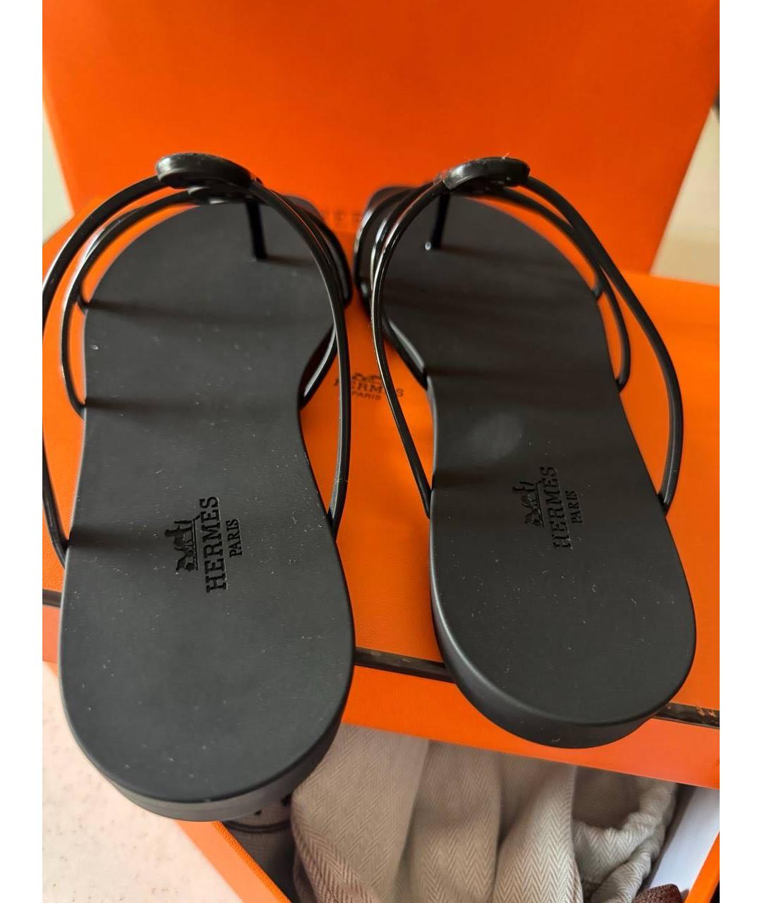 HERMES Черные резиновые шлепанцы, фото 4