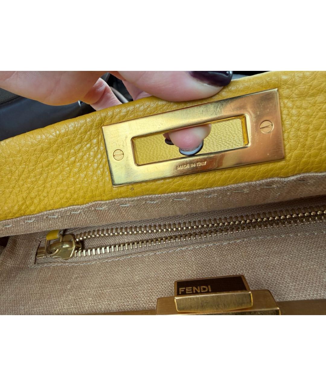FENDI Горчичная кожаная сумка с короткими ручками, фото 8