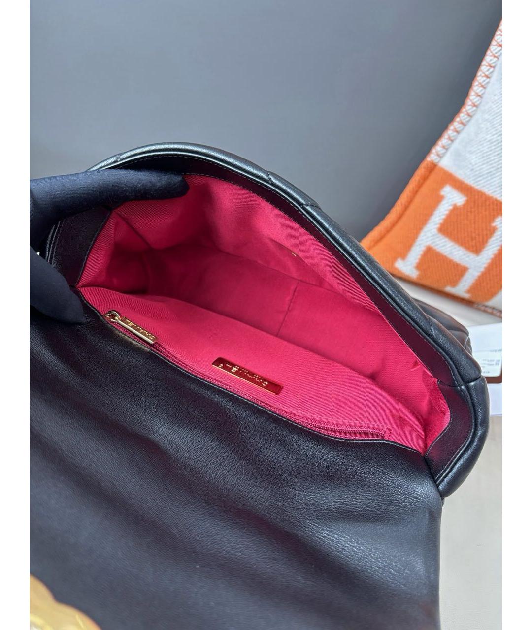 CHANEL Черная кожаная сумка через плечо, фото 7