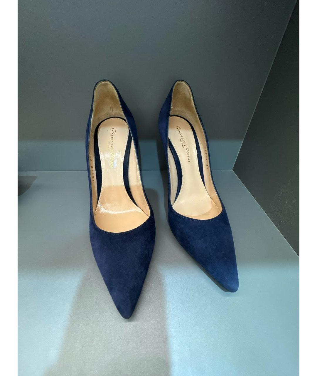 GIANVITO ROSSI Темно-синие замшевые туфли, фото 2