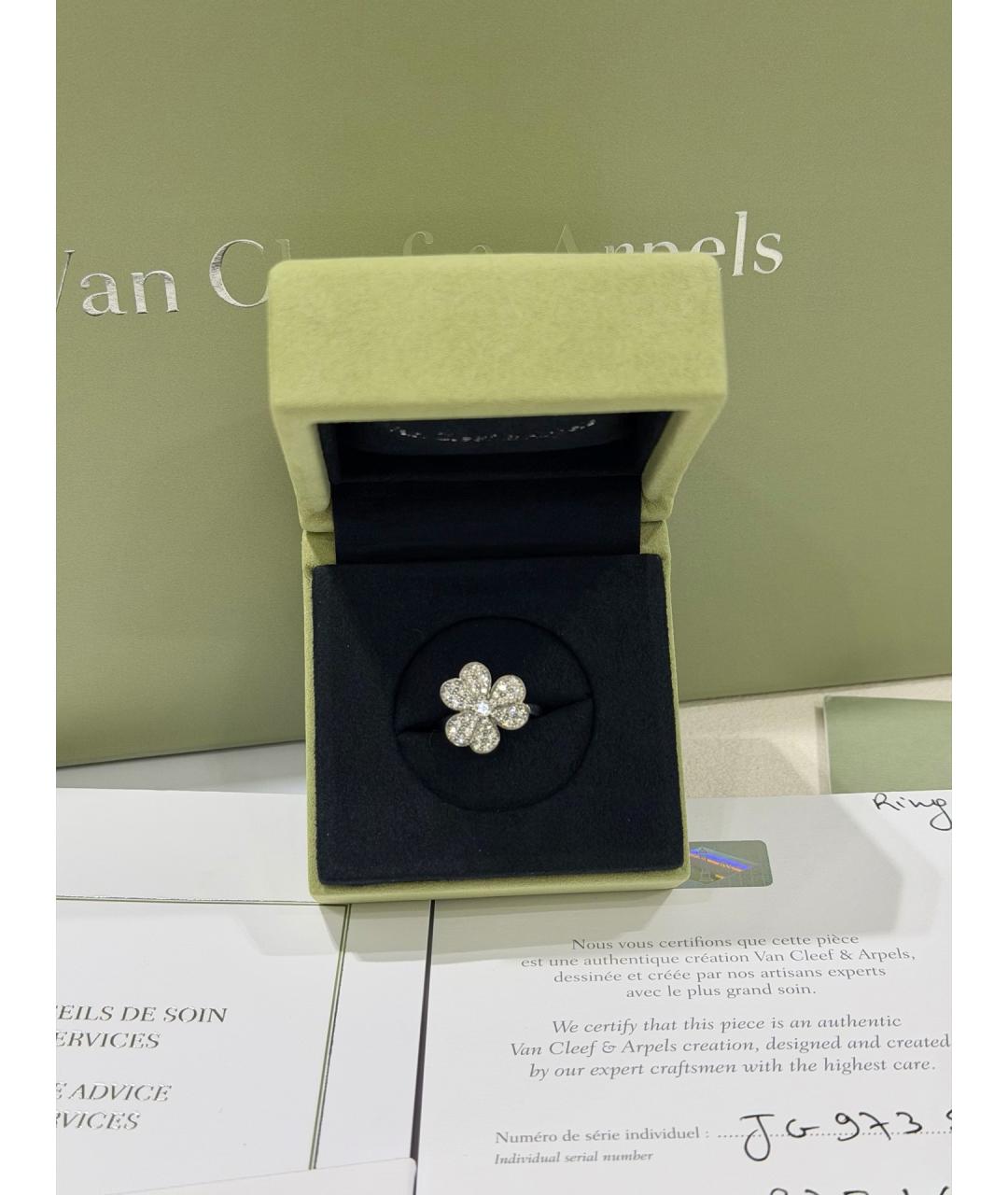 VAN CLEEF & ARPELS Серебряное кольцо из белого золота, фото 5