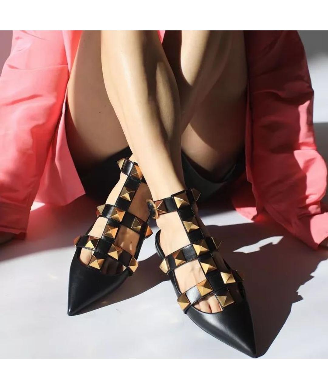 VALENTINO Черные кожаные мюли, фото 3