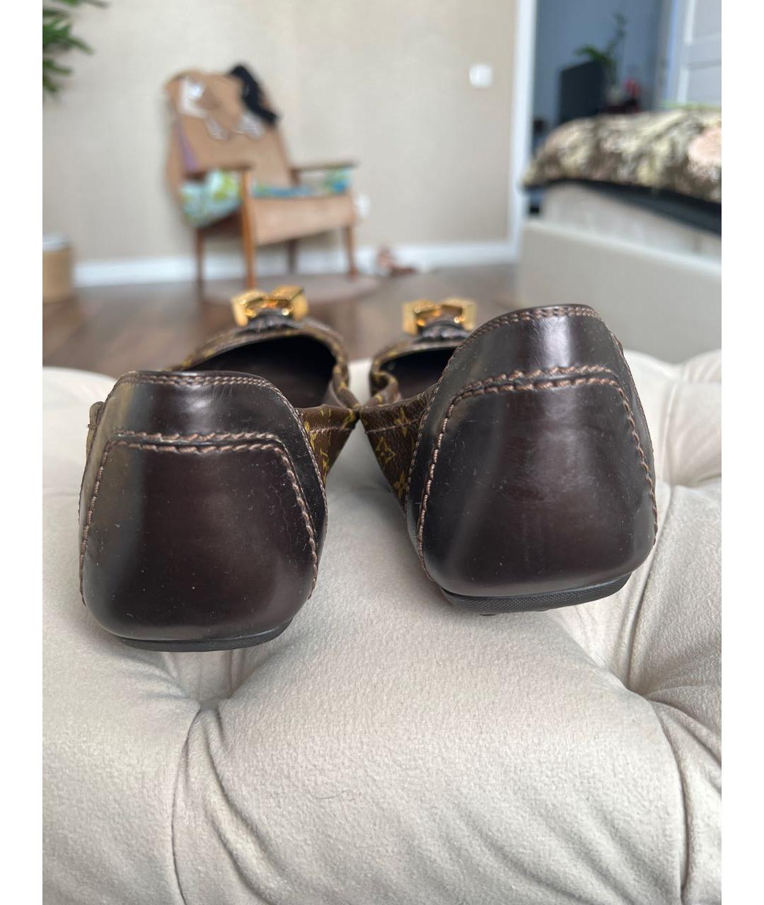 LOUIS VUITTON Коричневые кожаные балетки, фото 4