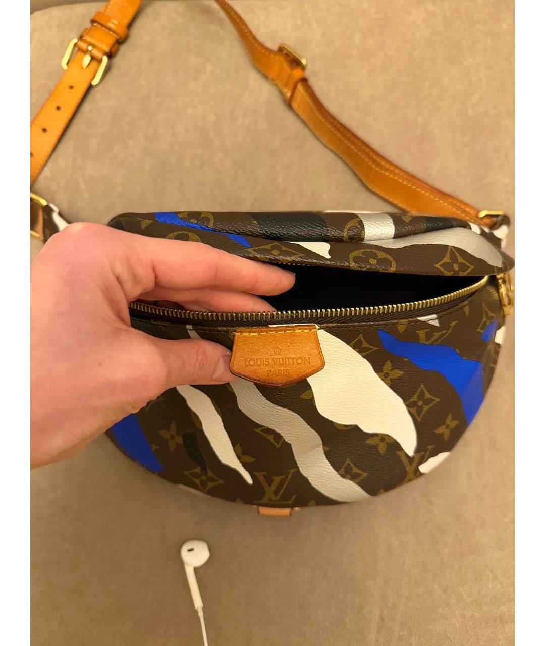 LOUIS VUITTON Коричневая поясная сумка, фото 5