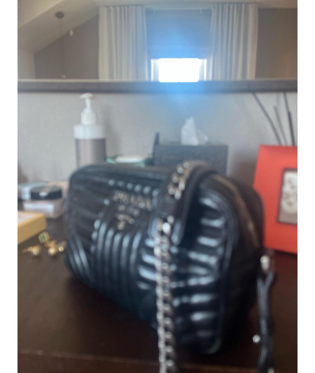 PRADA Черная кожаная сумка через плечо, фото 2