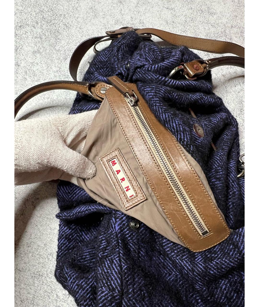 MARNI Темно-синяя твидовая сумка с короткими ручками, фото 6