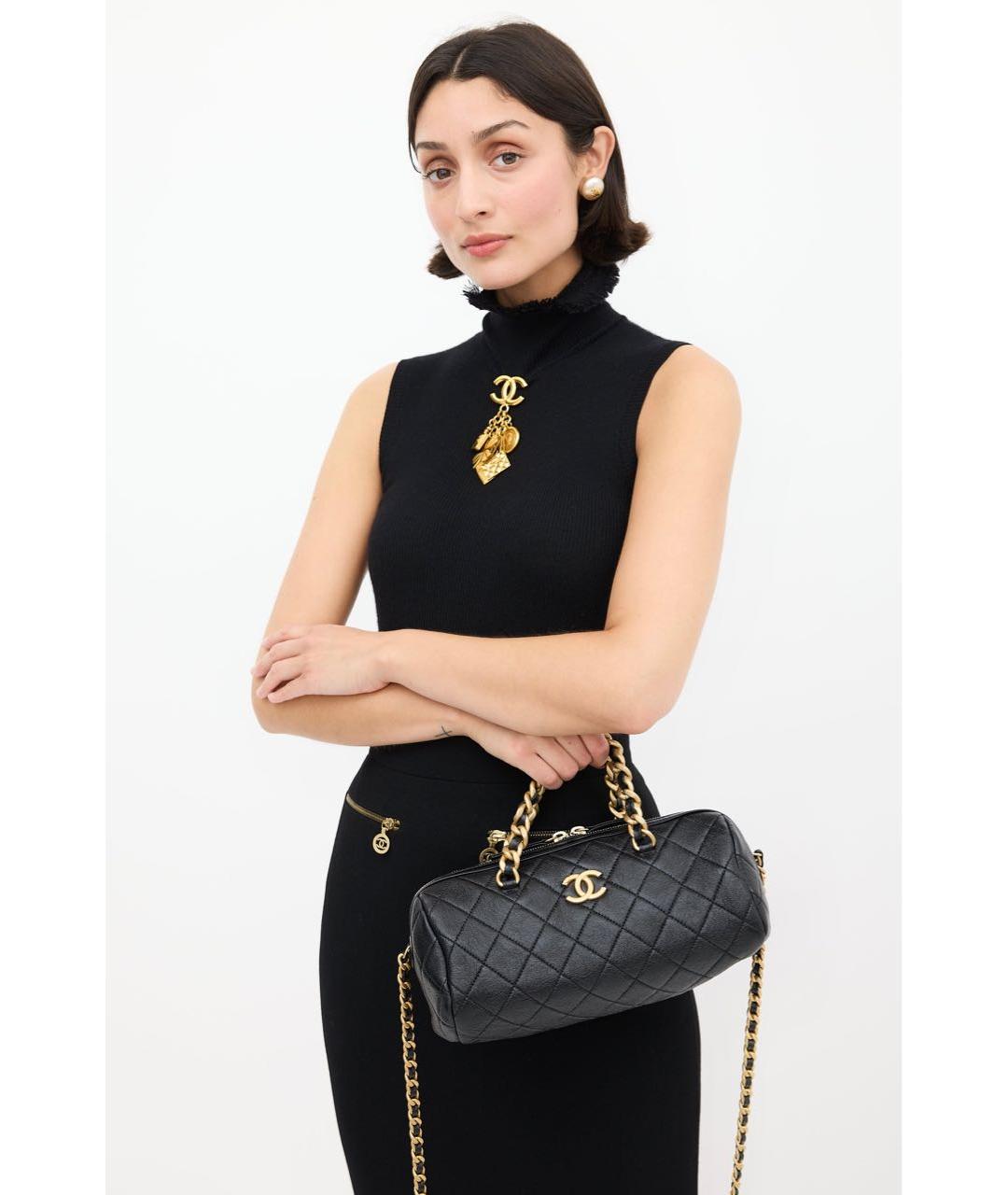 CHANEL Черная кожаная сумка через плечо, фото 6