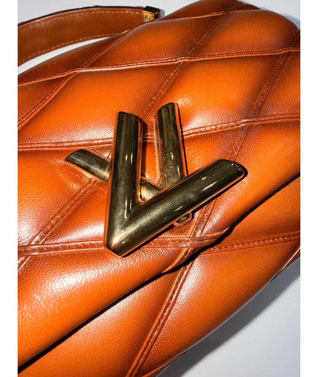 LOUIS VUITTON Коричневая кожаная сумка с короткими ручками, фото 7