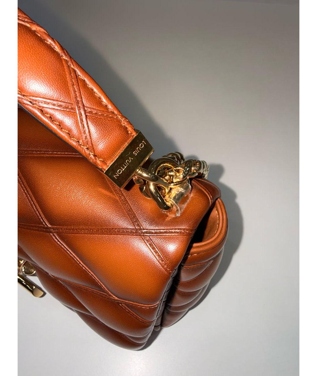 LOUIS VUITTON Коричневая кожаная сумка с короткими ручками, фото 2