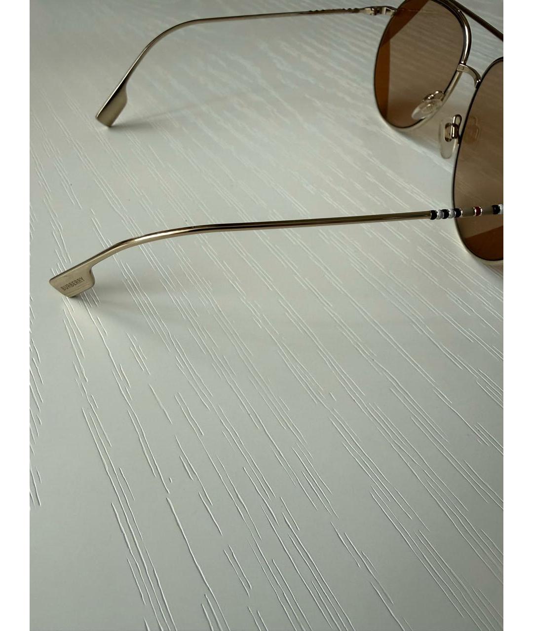BURBERRY Золотые металлические солнцезащитные очки, фото 3