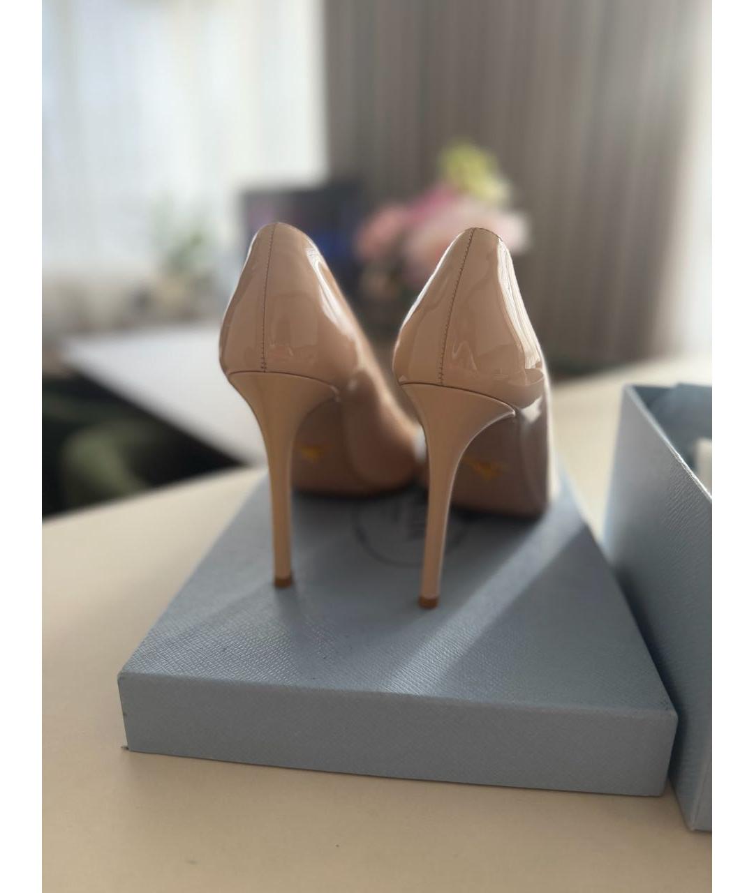 PRADA Бежевые кожаные туфли, фото 4