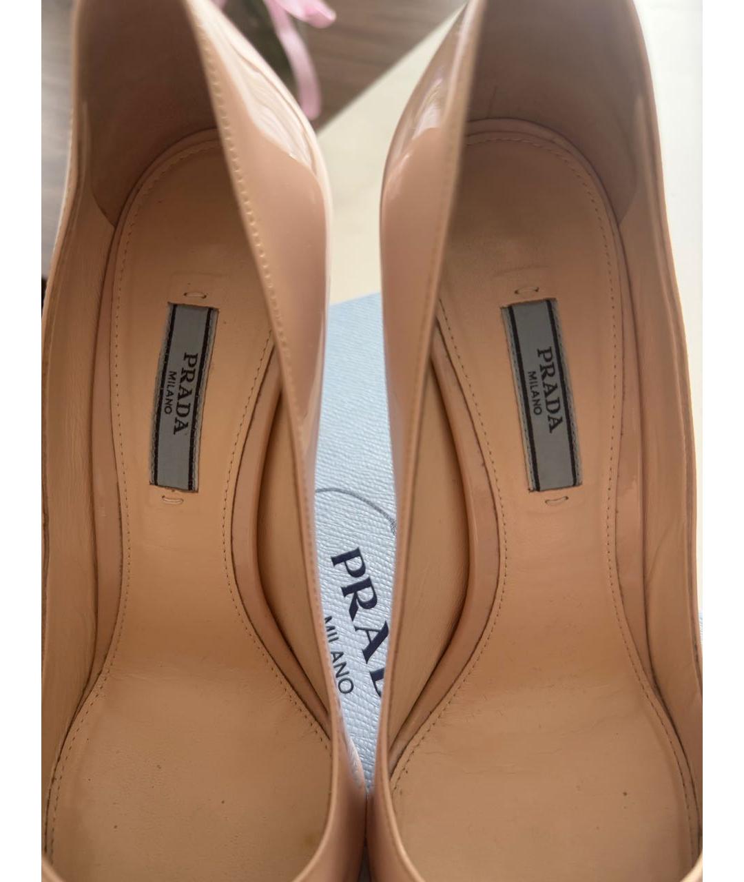 PRADA Бежевые кожаные туфли, фото 3