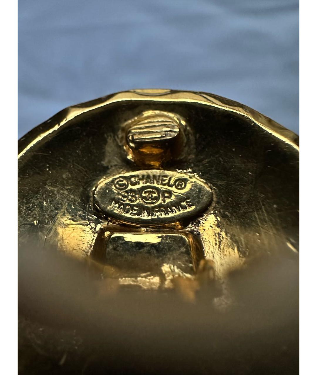 CHANEL Золотые металлические клипсы, фото 4